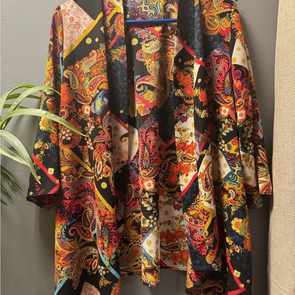 Chic Red and Orange Blouse Top - Picture 3 of 9